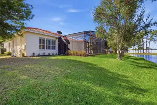 8876 Huntington Pointe Dr, Sarasota, FL 34238 - Photo 30