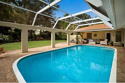 218 Robin Drive, Sarasota, FL 34236 - Photo 32