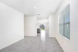 31210 Penny Surf Loop, Wesley Chapel, FL 33545 - Photo 6