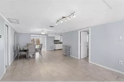 545 Bluebell Road, Venice, FL 34293 - Photo 10