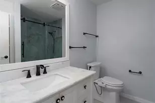 5338 Colewood Pl, Sarasota, FL 34232 - Photo 20