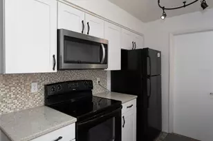 5338 Colewood Pl, Sarasota, FL 34232 - Photo 14