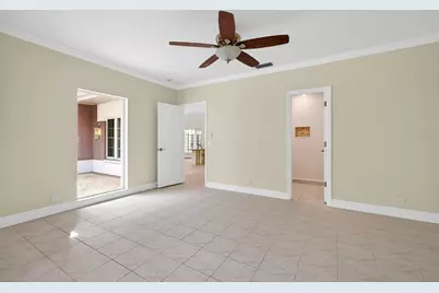 7108 Midnight Pass Road, Sarasota, FL 34242 - Photo 32