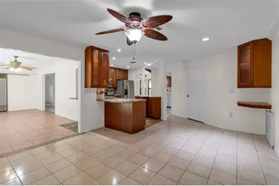 4867 Huntleigh Drive, Sarasota, FL 34233 - Photo 18