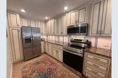 7753 Bergamo Avenue, Sarasota, FL 34238 - Photo 8