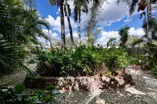 239 Sovrano Rd, Venice, FL 34285 - Photo 6