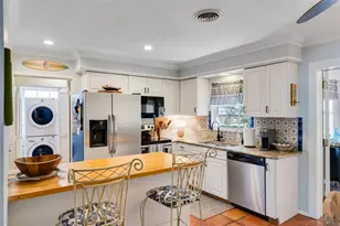 239 Sovrano Rd, Venice, FL 34285 - Photo 22