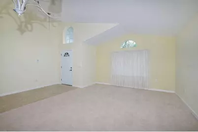 685 Eagle Pointe S, Kissimmee, FL 34746 - Photo 8