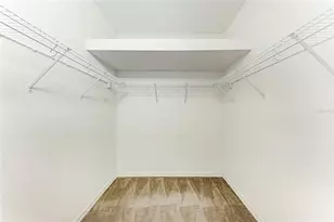 8160 Villa Grande Ct, Sarasota, FL 34243 - Photo 24