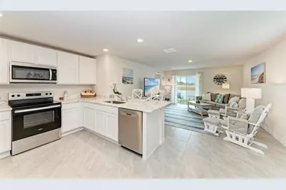 3915 Direct Green Place, Bradenton, FL 34208 - Photo 6