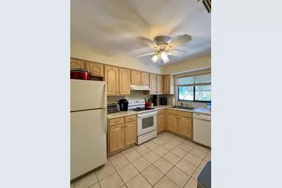 5228 Willow Links #76, Sarasota, FL 34235 - Photo 16