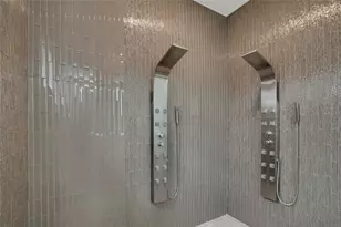 4922 Sparkling Sea Ln, Lakewood Ranch, FL 34211 - Photo 16