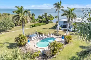 600 Manatee Ave, Holmes Beach, FL 34217 - Photo 48