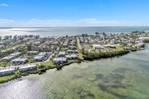 600 Manatee Ave, Holmes Beach, FL 34217 - Photo 2