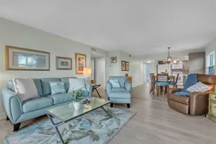 600 Manatee Ave, Holmes Beach, FL 34217 - Photo 16
