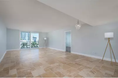 101 S Gulfstream Avenue #7D, Sarasota, FL 34236 - Photo 2