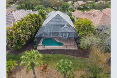 7422 Edenmore Street, Lakewood Ranch, FL 34202 - Photo 2