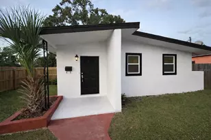 2547 14th Ave S, Saint Petersburg, FL 33712 - Photo 1