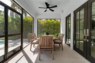 943 Pomelo Pl, Sarasota, FL 34236 - Photo 8