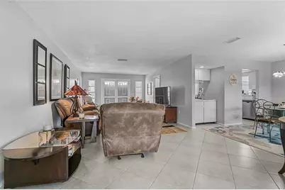 7128 W Country Club Drive N, Sarasota, FL 34243 - Photo 6