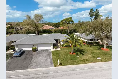 7128 W Country Club Drive N, Sarasota, FL 34243 - Photo 32