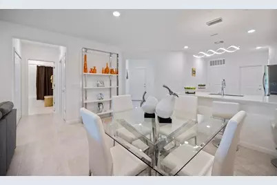 6511 Silverstar Drive, Sarasota, FL 34240 - Photo 2