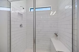 6511 Silverstar Dr, Sarasota, FL 34240 - Photo 30