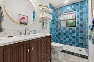 157 Garden Ln, Sarasota, FL 34242 - Photo 50