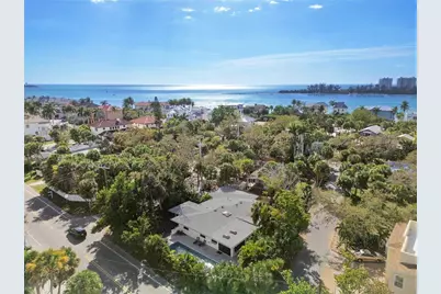 157 Garden Lane, Sarasota, FL 34242 - Photo 4