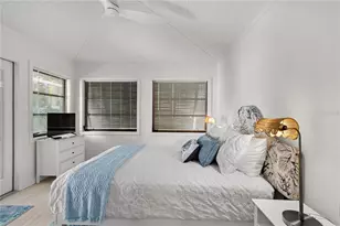 157 Garden Ln, Sarasota, FL 34242 - Photo 38