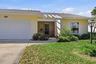 4140 Oakhurst Cir W, Sarasota, FL 34233 - Photo 1
