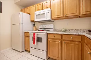 5711 Bentgrass Dr, Sarasota, FL 34235 - Photo 12