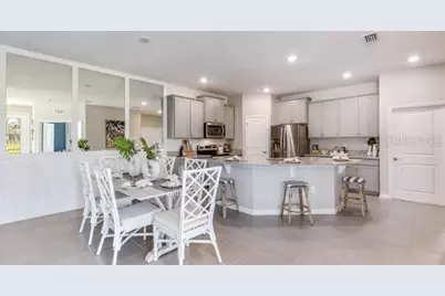 18383 Tavernside Trail, Lakewood Ranch, FL 34211 - Photo 4