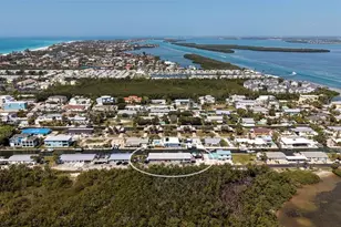 729 St Judes Dr S, Longboat Key, FL 34228 - Photo 2