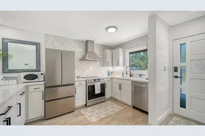 729 Saint Judes Drive S #3, Longboat Key, FL 34228 - Photo 20