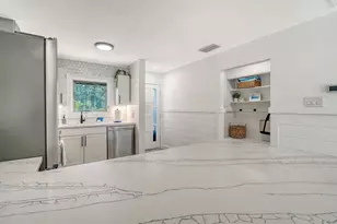 729 St Judes Dr S, Longboat Key, FL 34228 - Photo 24