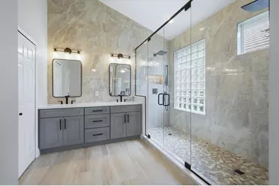 6514 Oakland Hills Drive, Lakewood Ranch, FL 34202 - Photo 20