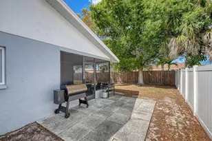 972 Leeward Rd, Venice, FL 34293 - Photo 22