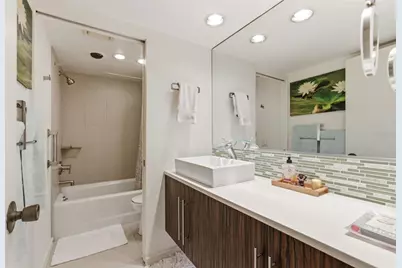 5757 Gulf Of Mexico Drive #115, Longboat Key, FL 34228 - Photo 22