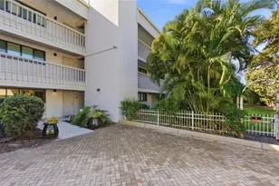 5757 Gulf of Mexico Dr, Longboat Key, FL 34228 - Photo 2
