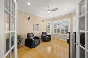 4243 Miriana Way, Sarasota, FL 34233 - Photo 6