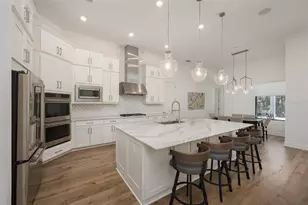 8458 Snowfall St, Sarasota, FL 34241 - Photo 12