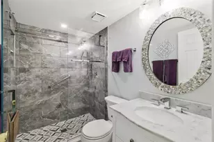 9290 Lake Park Dr, Fort Myers, FL 33919 - Photo 14