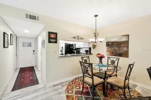 9290 Lake Park Dr, Fort Myers, FL 33919 - Photo 6