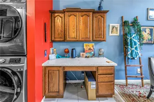 2932 64th St W, Bradenton, FL 34209 - Photo 6