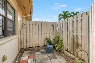 2932 64th St W, Bradenton, FL 34209 - Photo 30