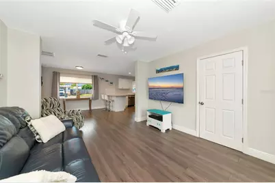1219 65th Street NW, Bradenton, FL 34209 - Photo 8