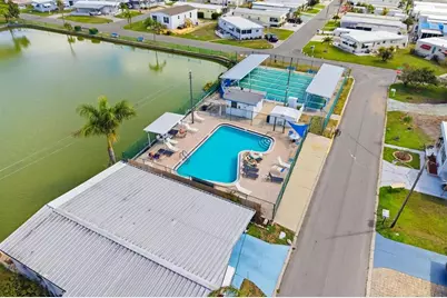 812 50th Avenue Terrace W, Bradenton, FL 34207 - Photo 56