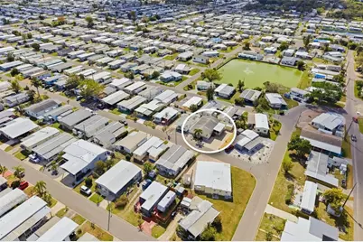 812 50th Avenue Terrace W, Bradenton, FL 34207 - Photo 22