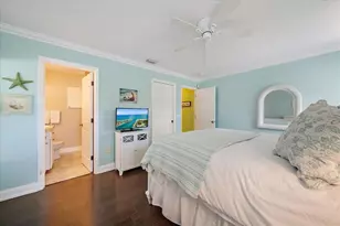 2843 New England St, Sarasota, FL 34231 - Photo 14